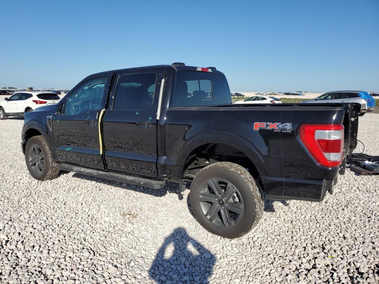Obraz 2 z 2023 FORD F150 SUPERCREW 2023 z VIN 1FTFW1E57PKE57227
