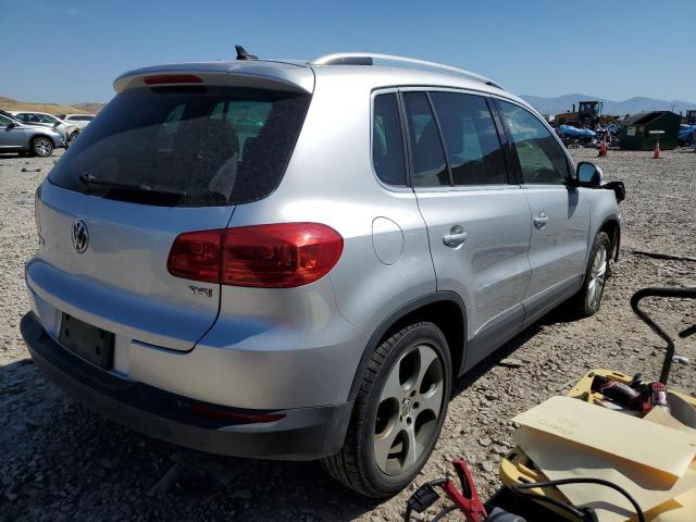 Obraz 3 z 2016 VOLKSWAGEN TIGUAN S 2016 z VIN WVGAV7AX2GW509715