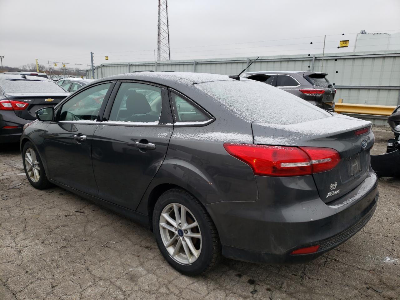 Image 2 of 2017 FORD FOCUS SE 2017 with VIN 1FADP3F22HL328334