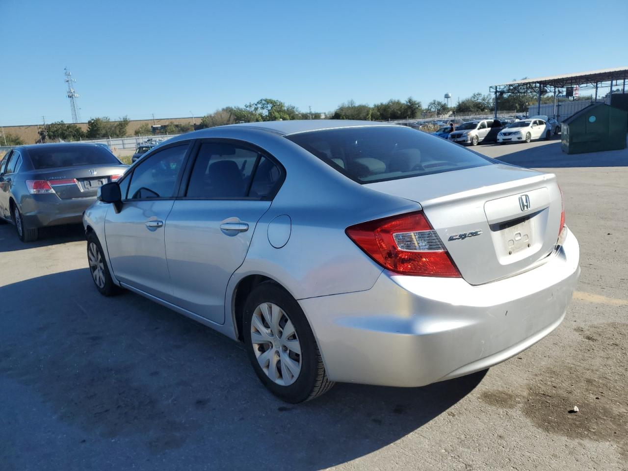 Image 2 of 2012 HONDA CIVIC LX 2012 with VIN 19XFB2F5XCE056915