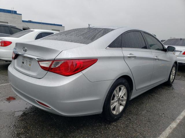 Obraz 3 z 2013 HYUNDAI SONATA GLS 2013 z VIN 5NPEB4AC0DH741063