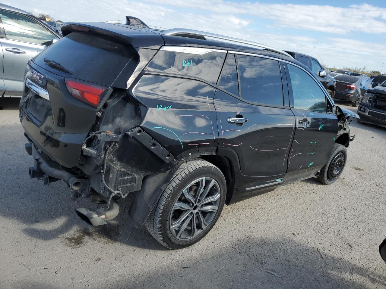 Obraz 3 z 2018 GMC TERRAIN DENALI 2018 z VIN 3GKALSEX3JL274346