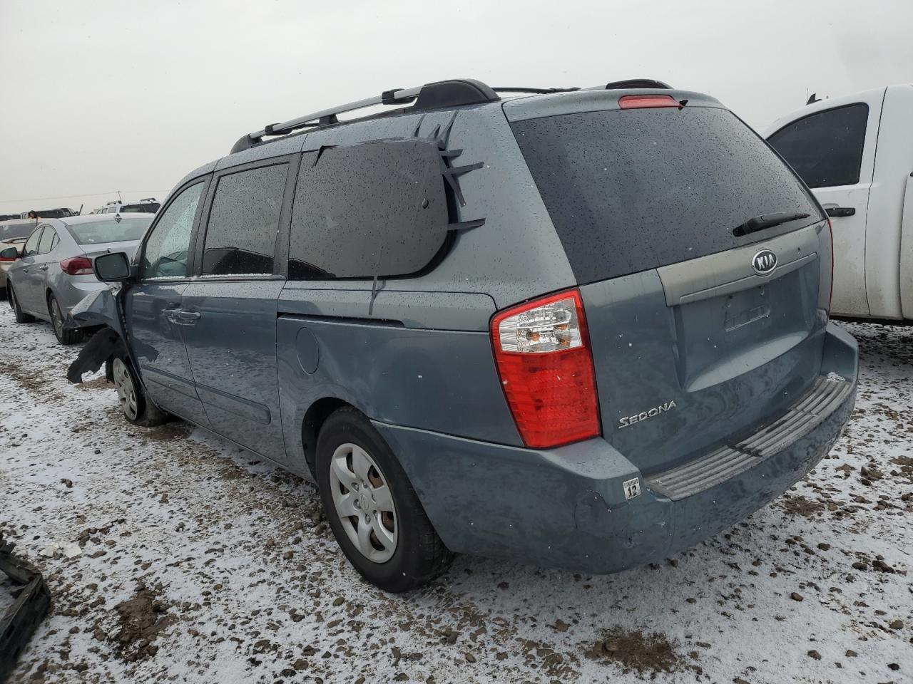Image 2 of 2008 KIA SEDONA EX 2008 with VIN KNDMB233086223824