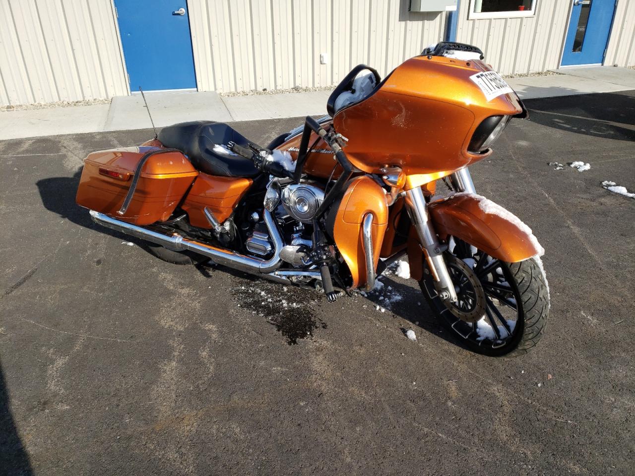 Изображение 1 2015 HARLEY-DAVIDSON FLTRXS ROAD GLIDE SPECIAL 2015 с VIN 1HD1KTM14FB666227