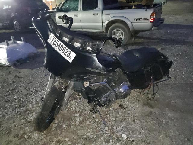Obraz 2 z 2010 HARLEY-DAVIDSON FLHX  2010 z VIN 1HD1KB411AB629512