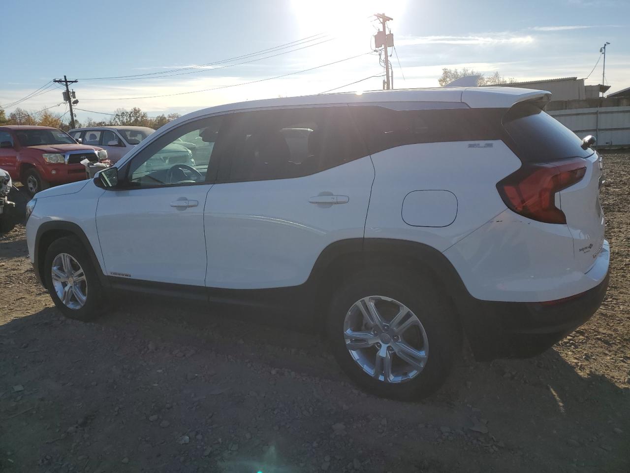 Obraz 2 z 2019 GMC TERRAIN SLE 2019 z VIN 3GKALTEV3KL118653