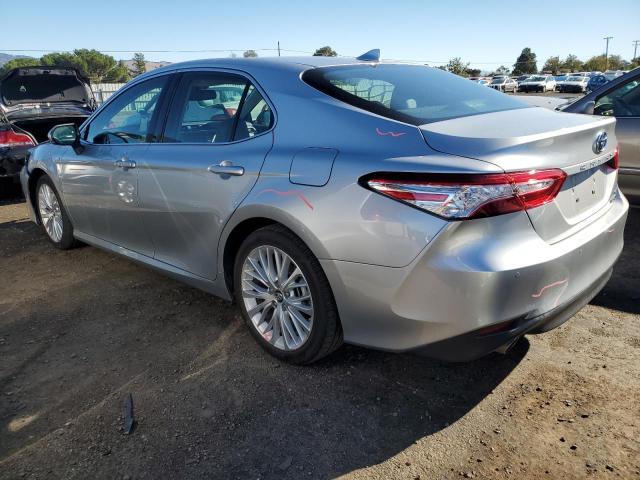 Image 2 of 2018 TOYOTA CAMRY HYBRID 2018 with VIN 4T1B21HK0JU503192