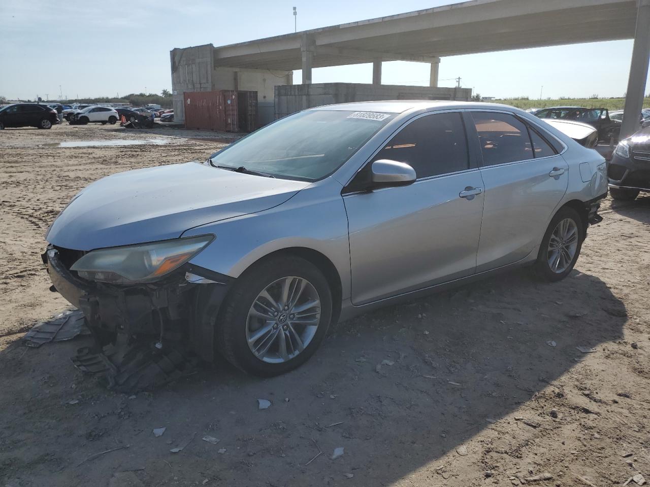 Obraz 1 z 2016 TOYOTA CAMRY LE 2016 z VIN 4T1BF1FK3GU171975