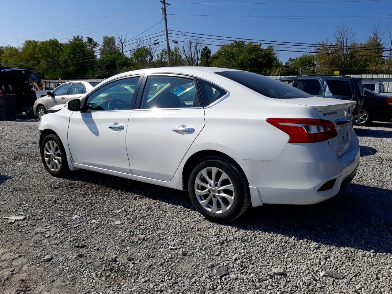 Obraz 2 z 2019 NISSAN SENTRA S 2019 z VIN 3N1AB7AP6KY208348