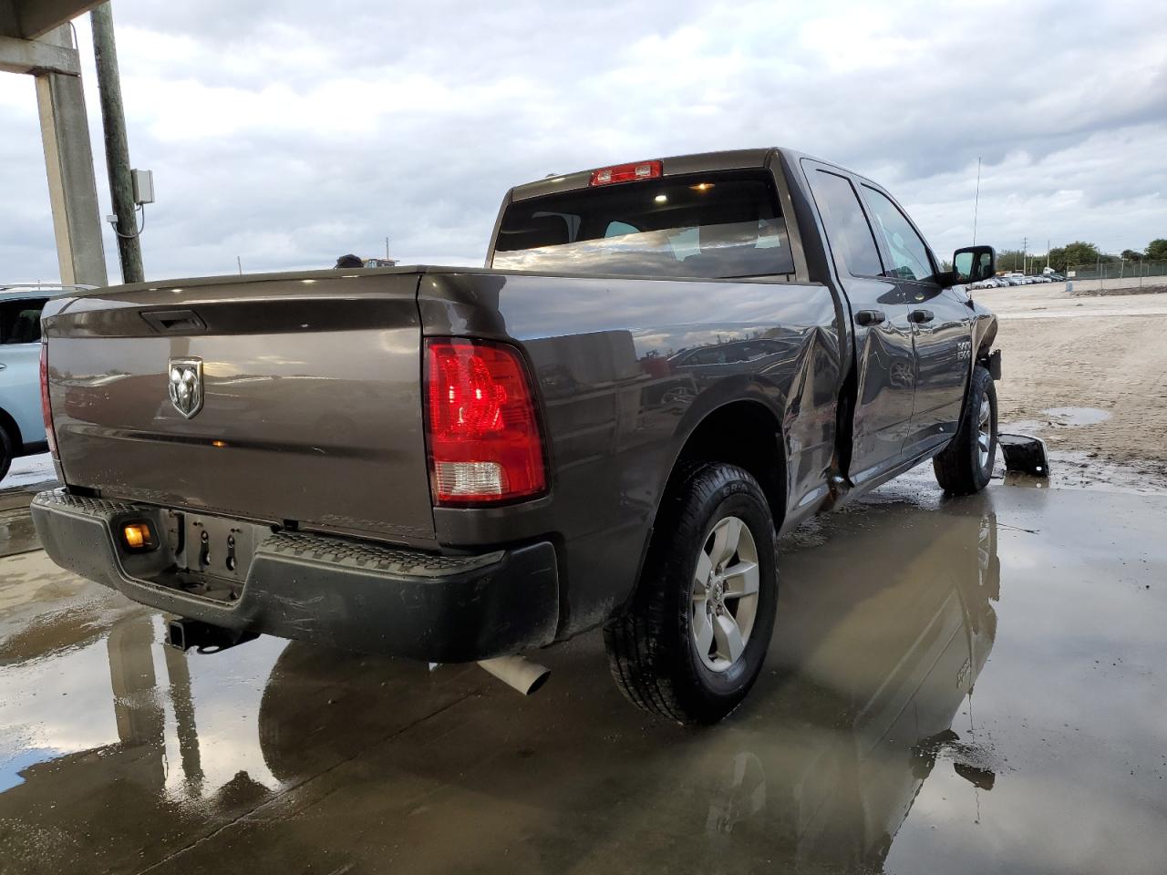 Image 3 of 2015 RAM 1500 ST 2015 with VIN 1C6RR6FG1FS742481