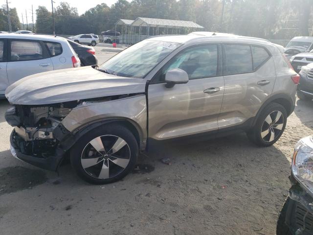 Изображение 2022 VOLVO XC40 T4 MOMENTUM 2022