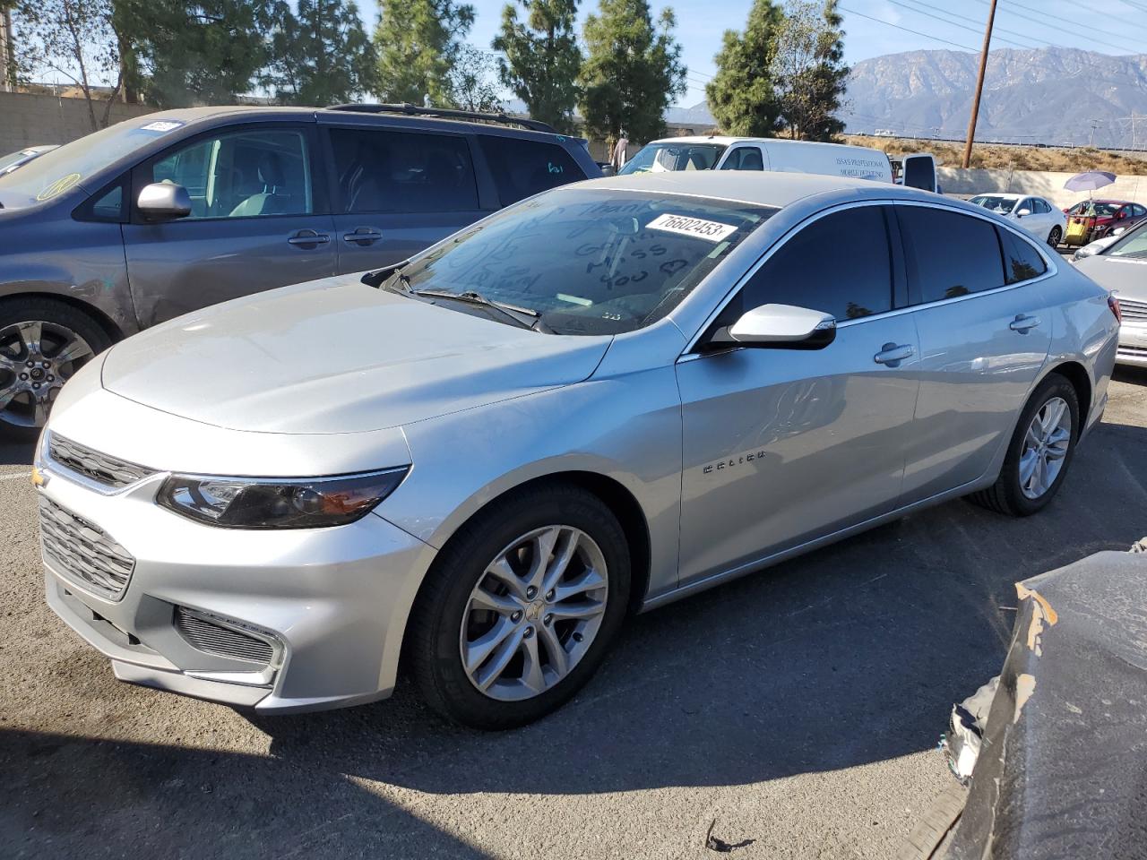 Изображение 1 2018 CHEVROLET MALIBU LT 2018 с VIN 1G1ZD5STXJF178280