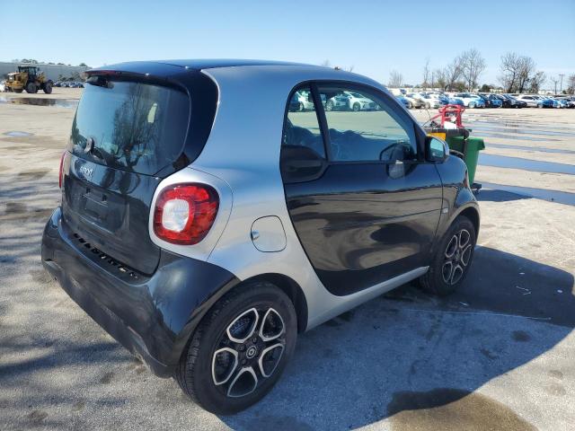 Image 3 of 2016 SMART FORTWO  2016 with VIN WMEFJ5DA5GK074408