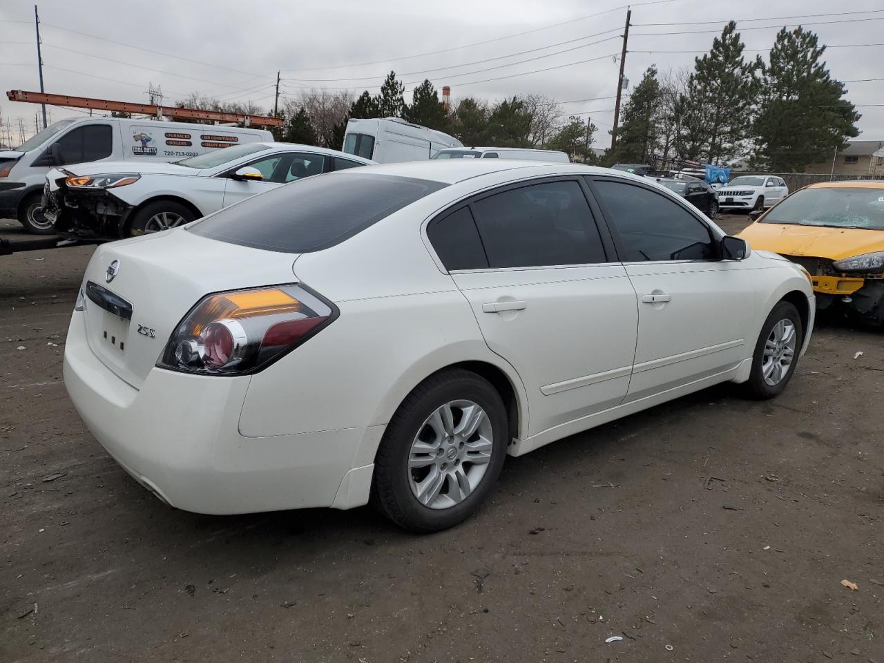 Image 3 of 2010 NISSAN ALTIMA BASE 2010 with VIN 1N4AL2AP3AN470472
