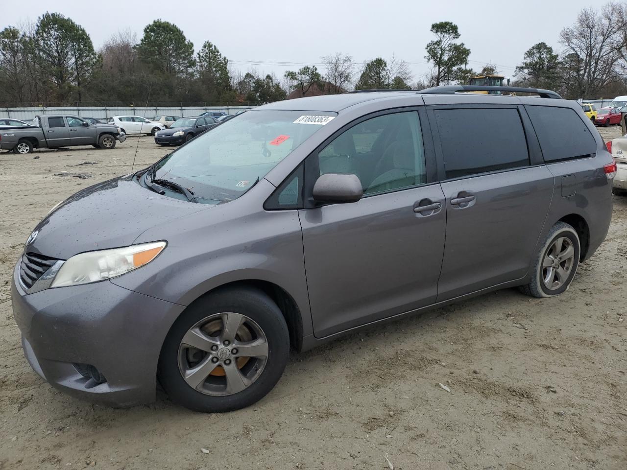 Obraz 2014 TOYOTA SIENNA LE 2014