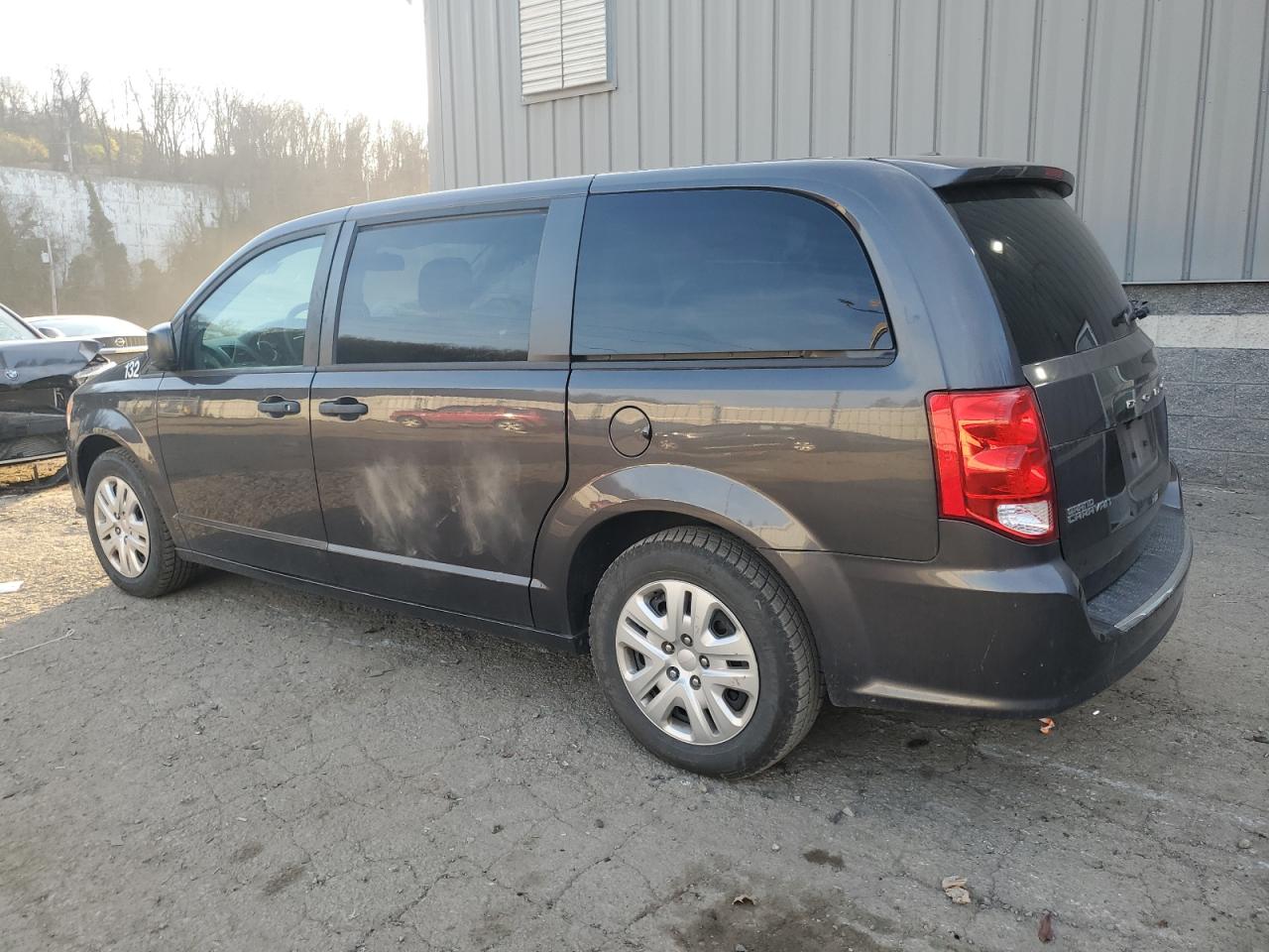 Obraz 2 z 2019 DODGE GRAND CARAVAN SE 2019 z VIN 2C4RDGBG5KR793464
