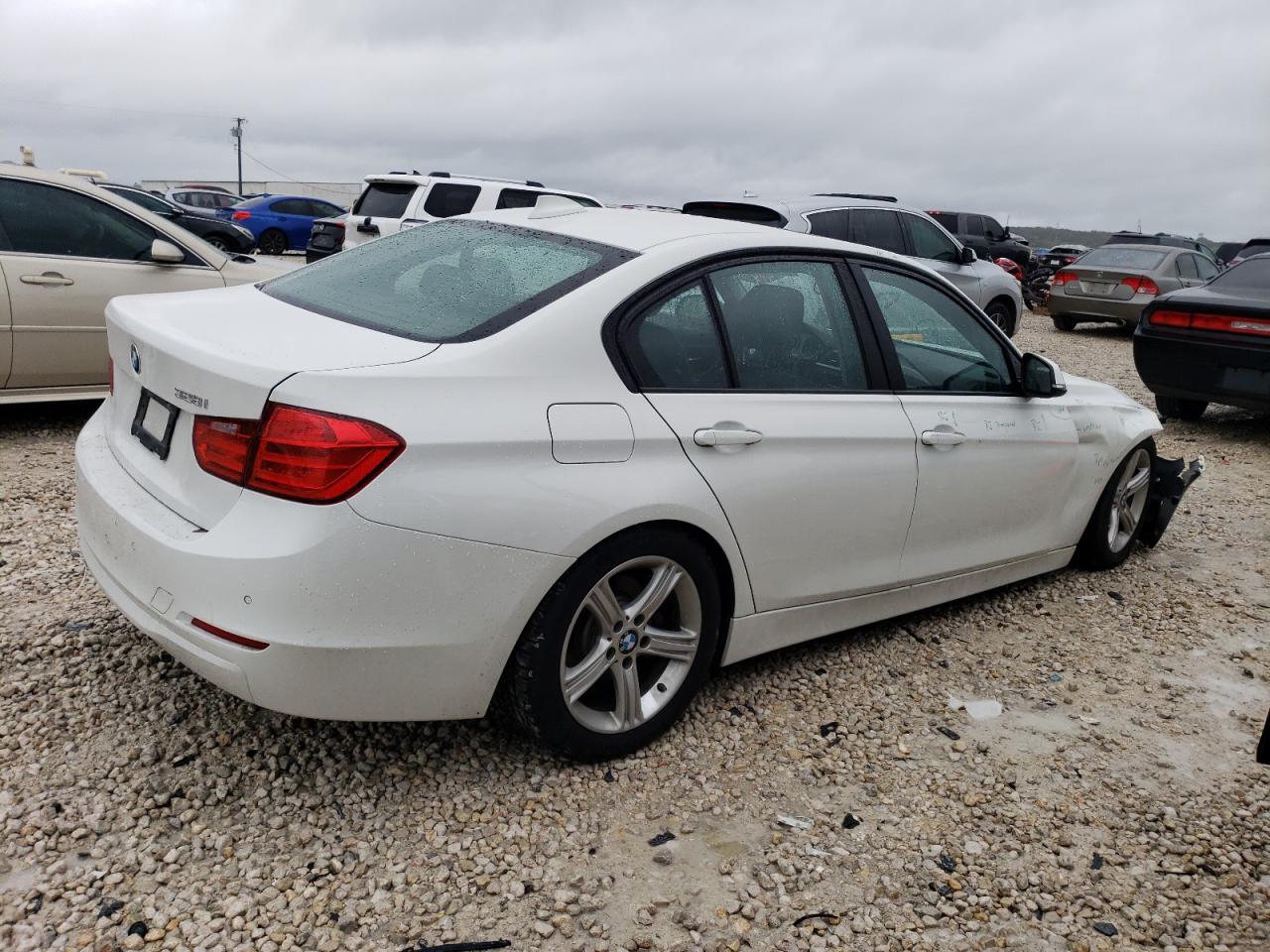 Image 3 of 2015 BMW 328 I SULEV 2015 with VIN WBA3C1C5XFP853942
