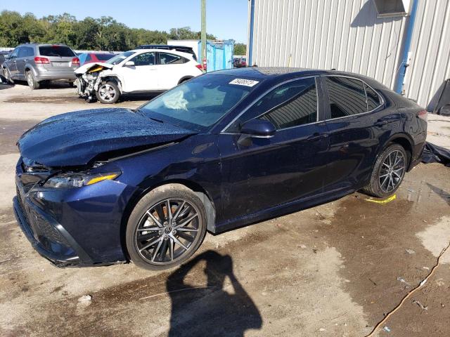 Image 1 of 2022 TOYOTA CAMRY SE 2022 with VIN 4T1G11AK3NU677721