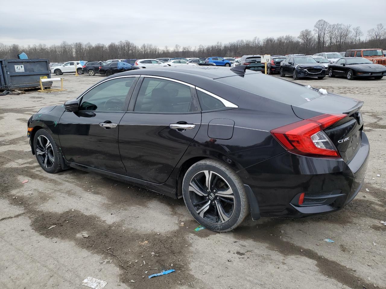 Obraz 2 z 2017 HONDA CIVIC TOURING 2017 z VIN 19XFC1F91HE000217