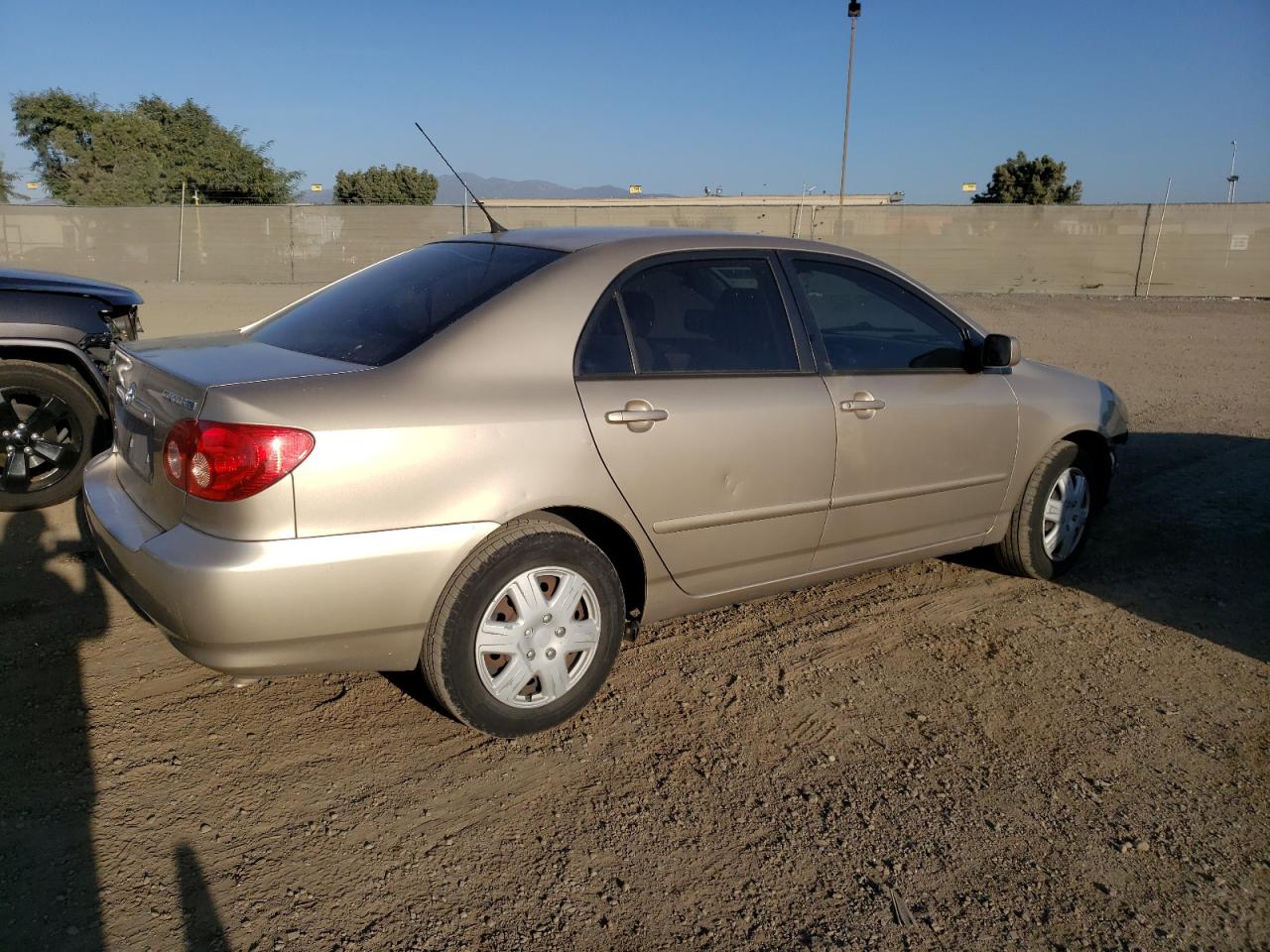 Obraz 3 z 2006 TOYOTA COROLLA CE 2006 z VIN 1NXBR32E46Z764228