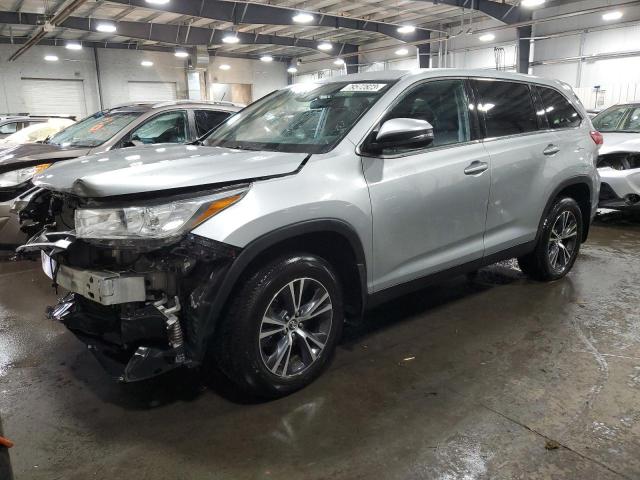 Image 1 of 2019 TOYOTA HIGHLANDER LE 2019 with VIN 5TDBZRFH7KS977281