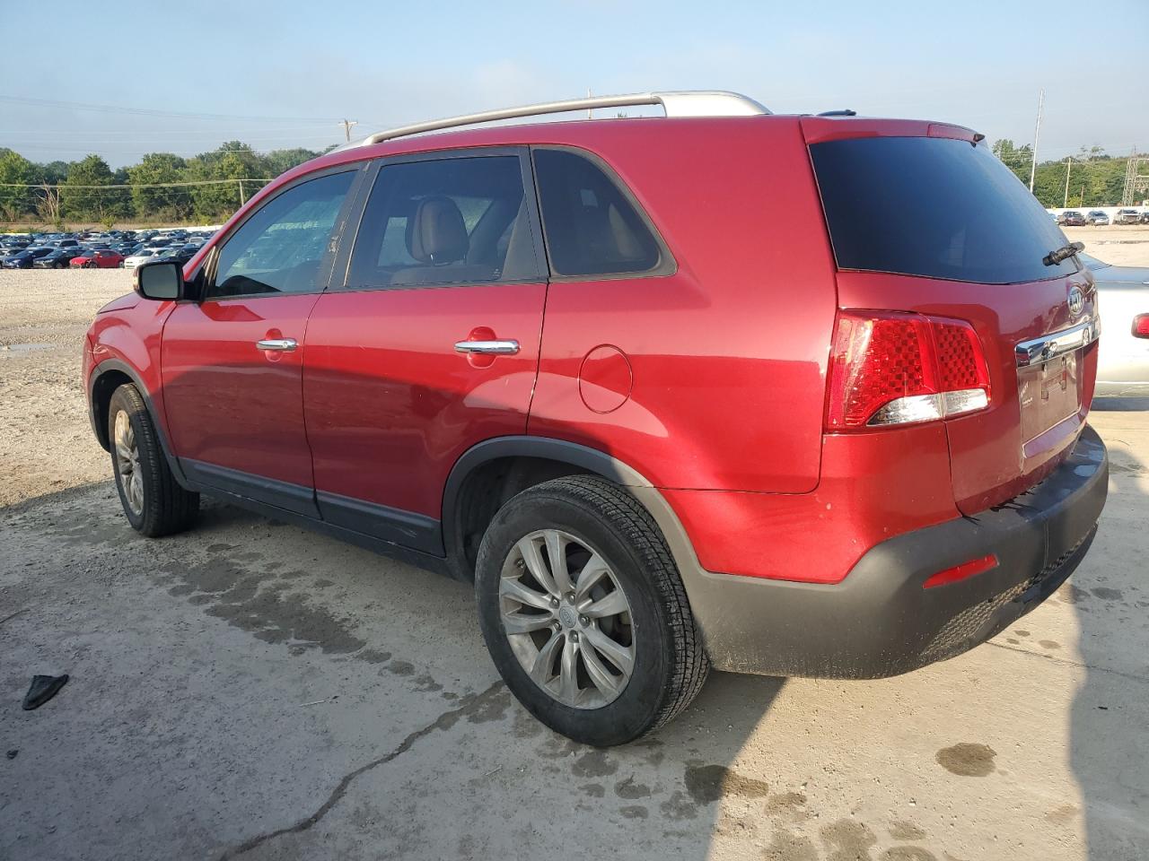 Изображение 2 2011 KIA SORENTO BASE 2011 с VIN 5XYKTDA22BG066263