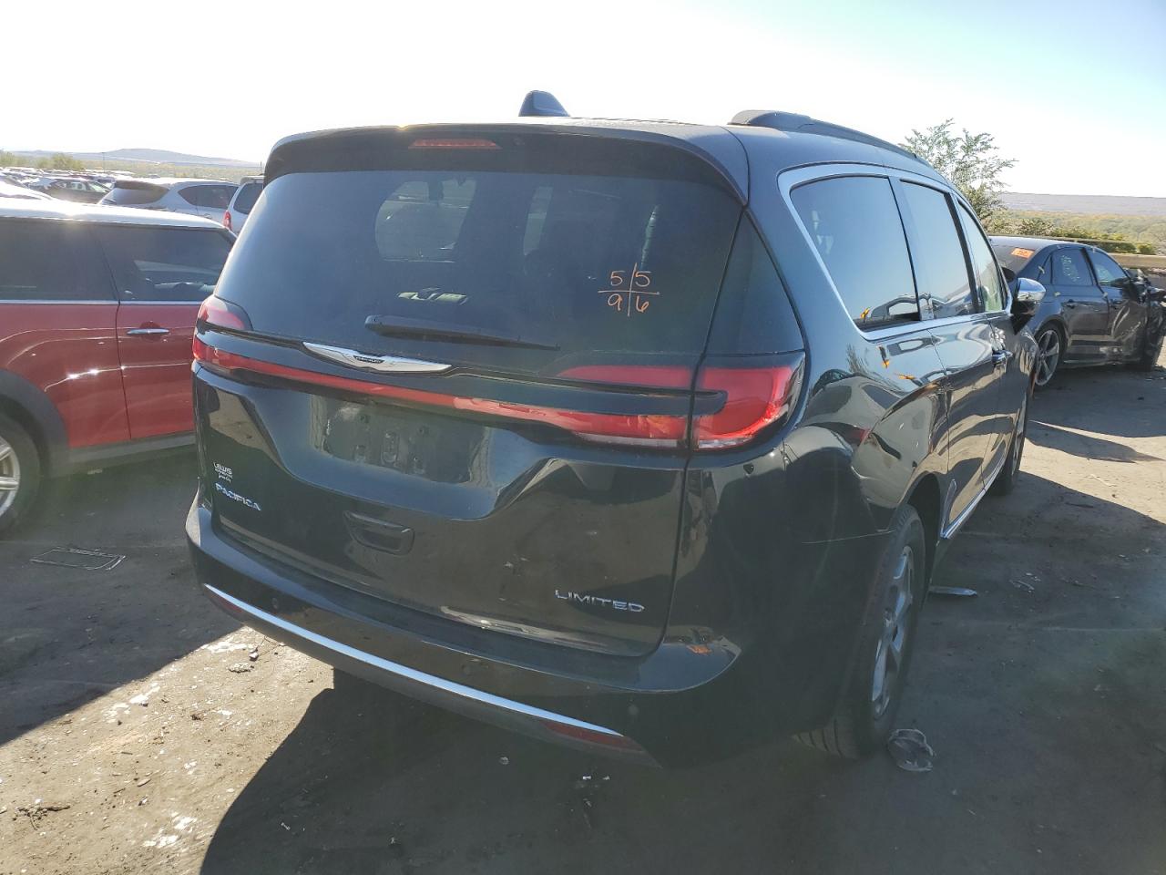 Изображение 3 2023 CHRYSLER PACIFICA LIMITED 2023 с VIN 2C4RC1GG1PR516813