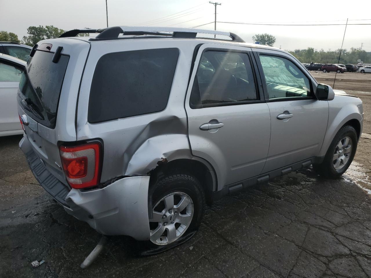 Изображение 3 2010 FORD ESCAPE LIMITED 2010 с VIN 1FMCU0EG7AKA55408
