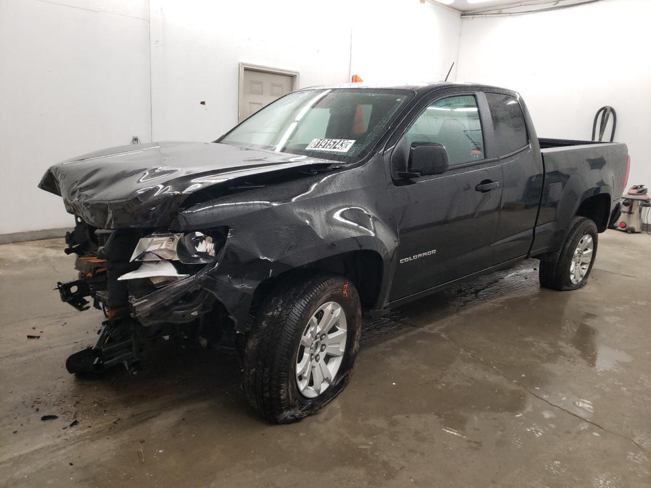 Image 1 of 2022 CHEVROLET COLORADO LT 2022 with VIN 1GCHSCEA4N1279938