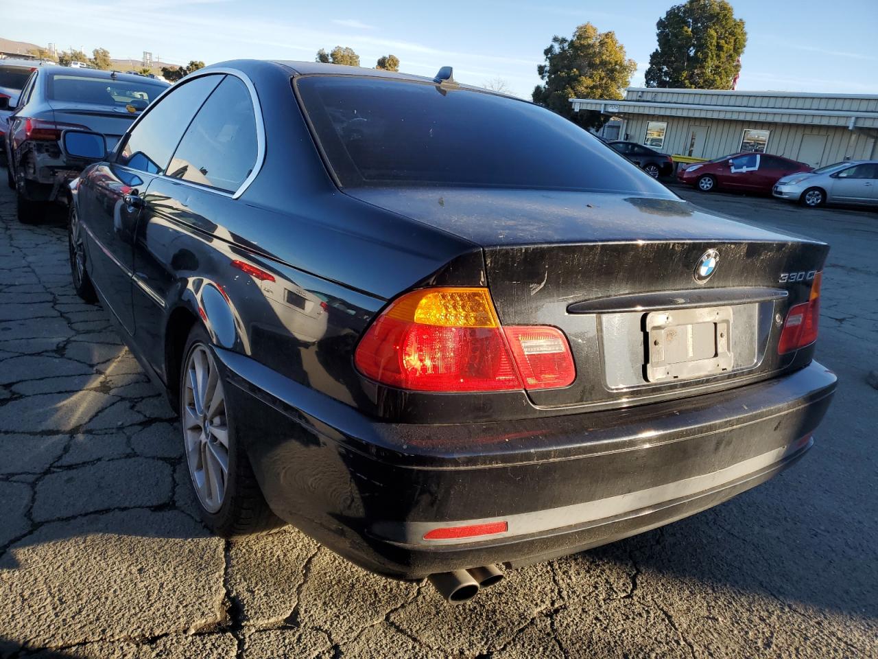 Image 2 of 2004 BMW 330 CI 2004 with VIN WBABD53464PL13525