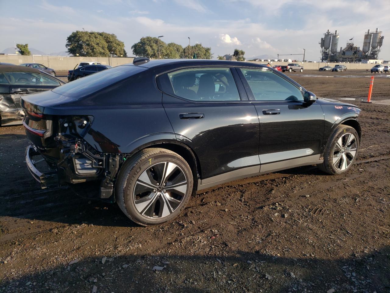 Изображение 3 Polestar 2 2023 с VIN YSMEG3KA6PL162267