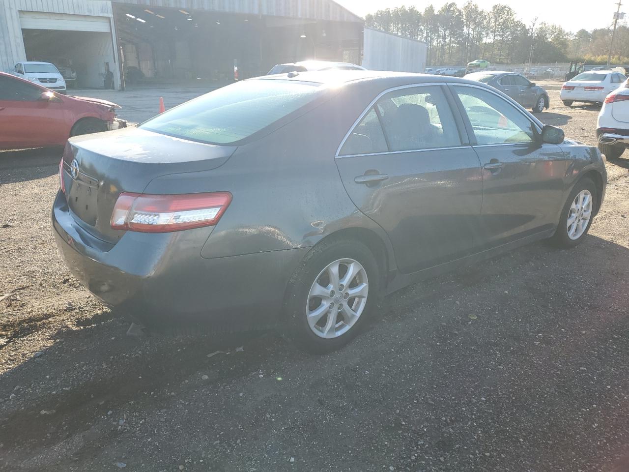 Obraz 3 z 2011 TOYOTA CAMRY BASE 2011 z VIN 4T1BF3EK8BU170388