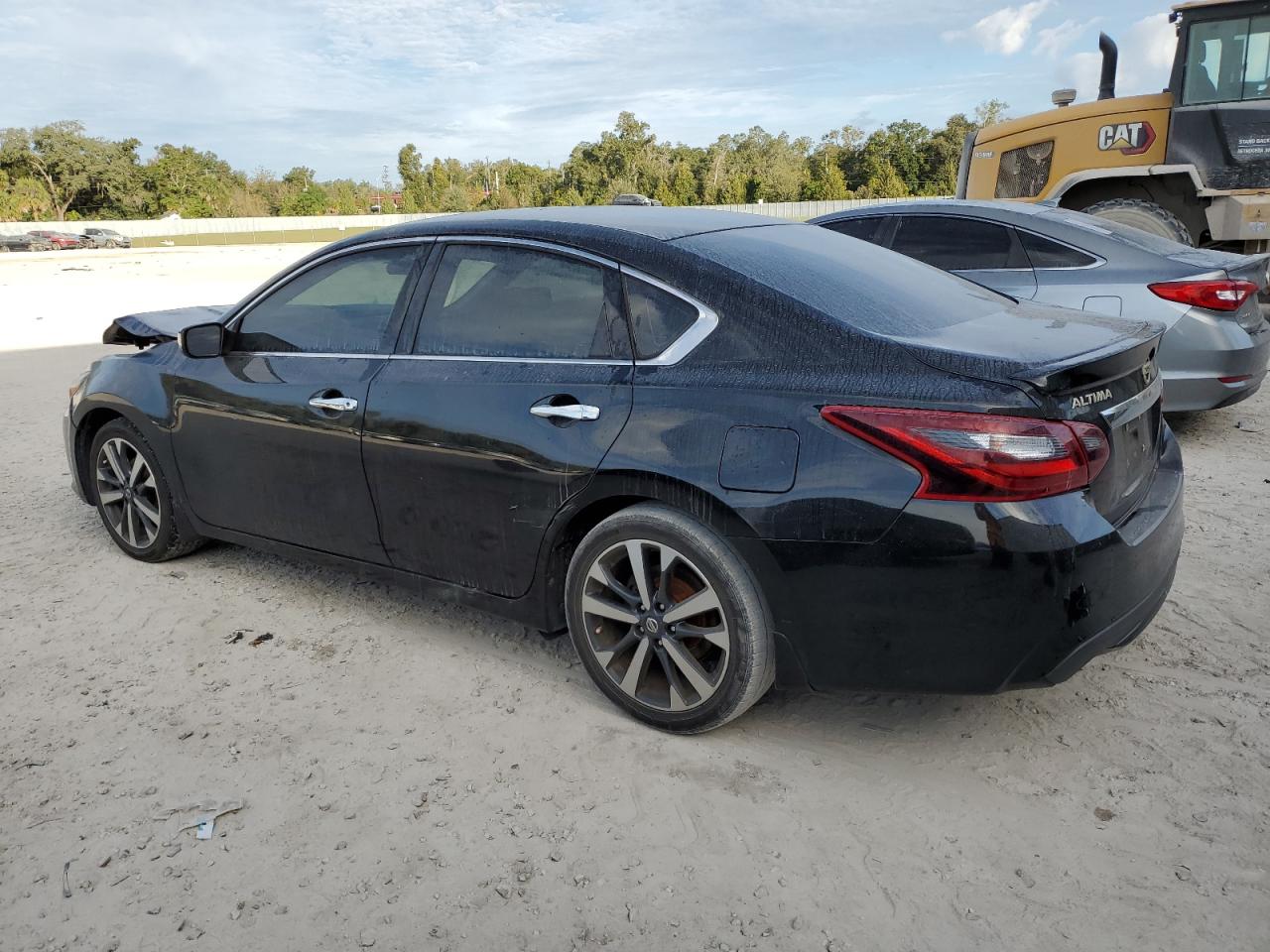 Image 2 of 2017 NISSAN ALTIMA 2.5 2017 with VIN 1N4AL3AP9HC495730