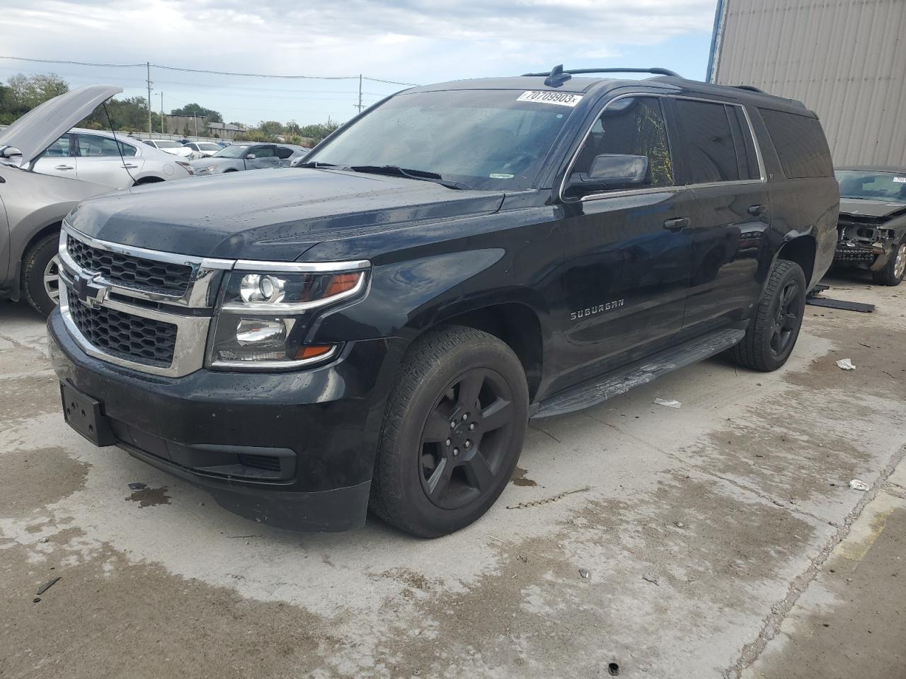 2017 CHEVROLET SUBURBAN K1500 LT 2017 image