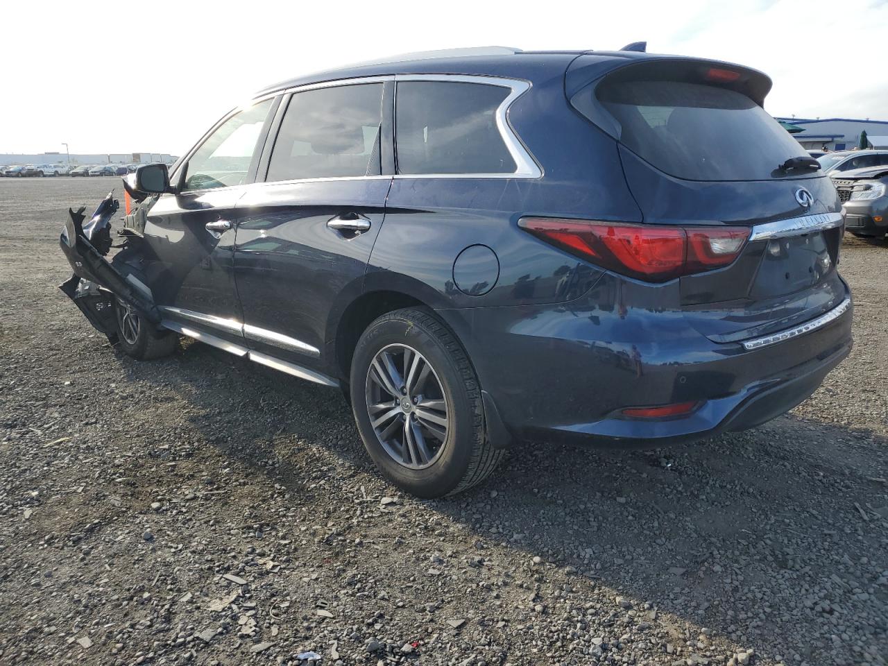 Image 2 of 2018 INFINITI QX60  2018 with VIN 5N1DL0MM0JC523813