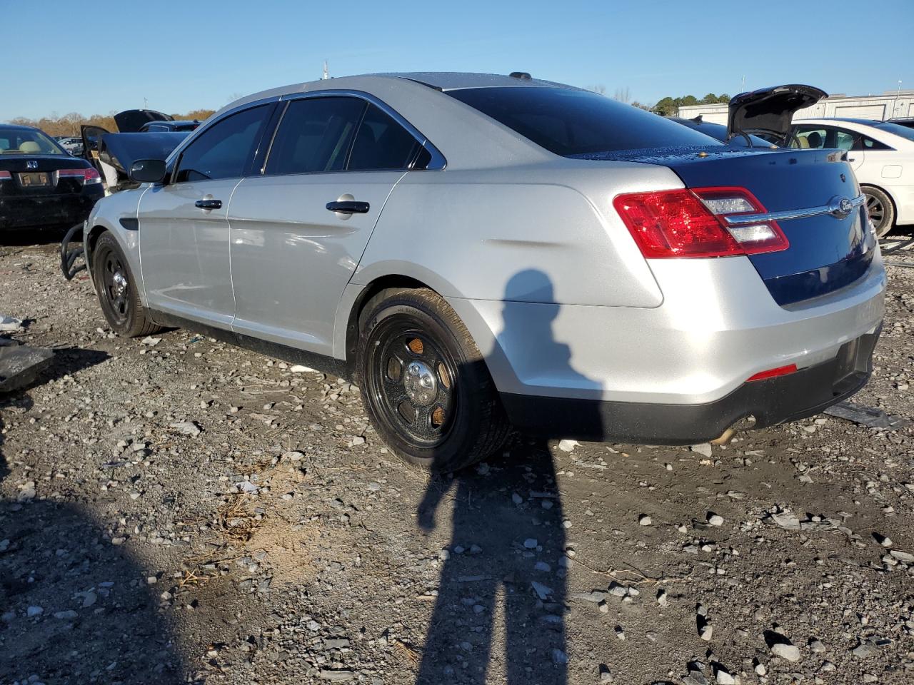 Изображение 2 2017 FORD TAURUS POLICE INTERCEPTOR 2017 с VIN 1FAHP2MK2HG106867