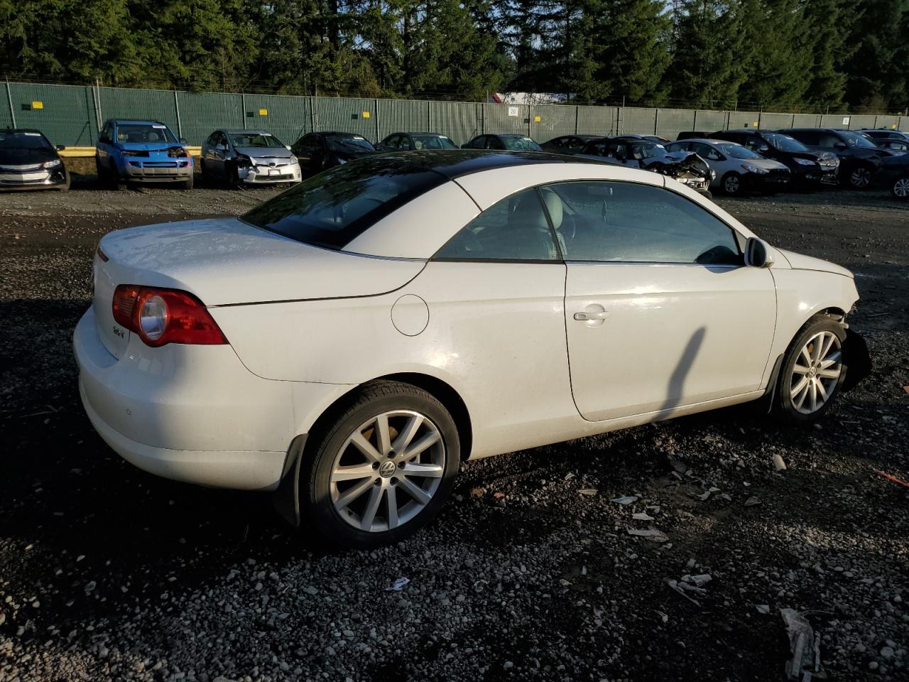 Obraz 3 z 2007 VOLKSWAGEN EOS 2.0T LUXURY 2007 z VIN WVWFA71F67V032547