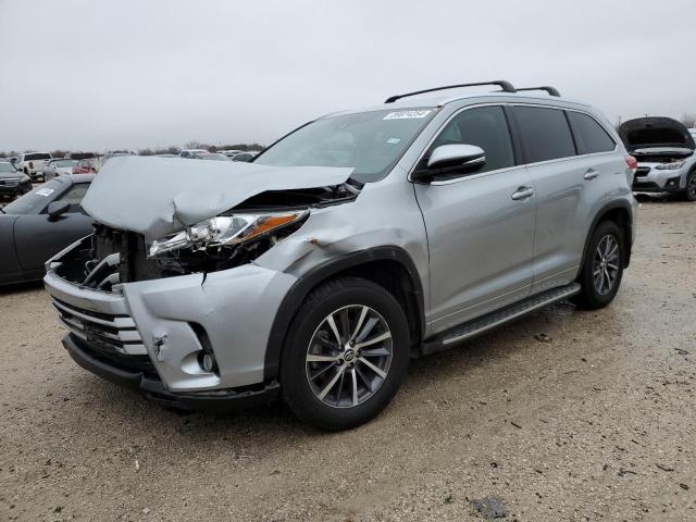 Image 1 of 2018 TOYOTA HIGHLANDER SE 2018 with VIN 5TDKZRFHXJS269945