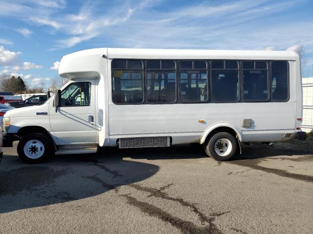 Image 1 of 2008 FORD ECONOLINE E450 SUPER DUTY CUTAWAY VAN 2008 with VIN 1FD4E45P18DB56659