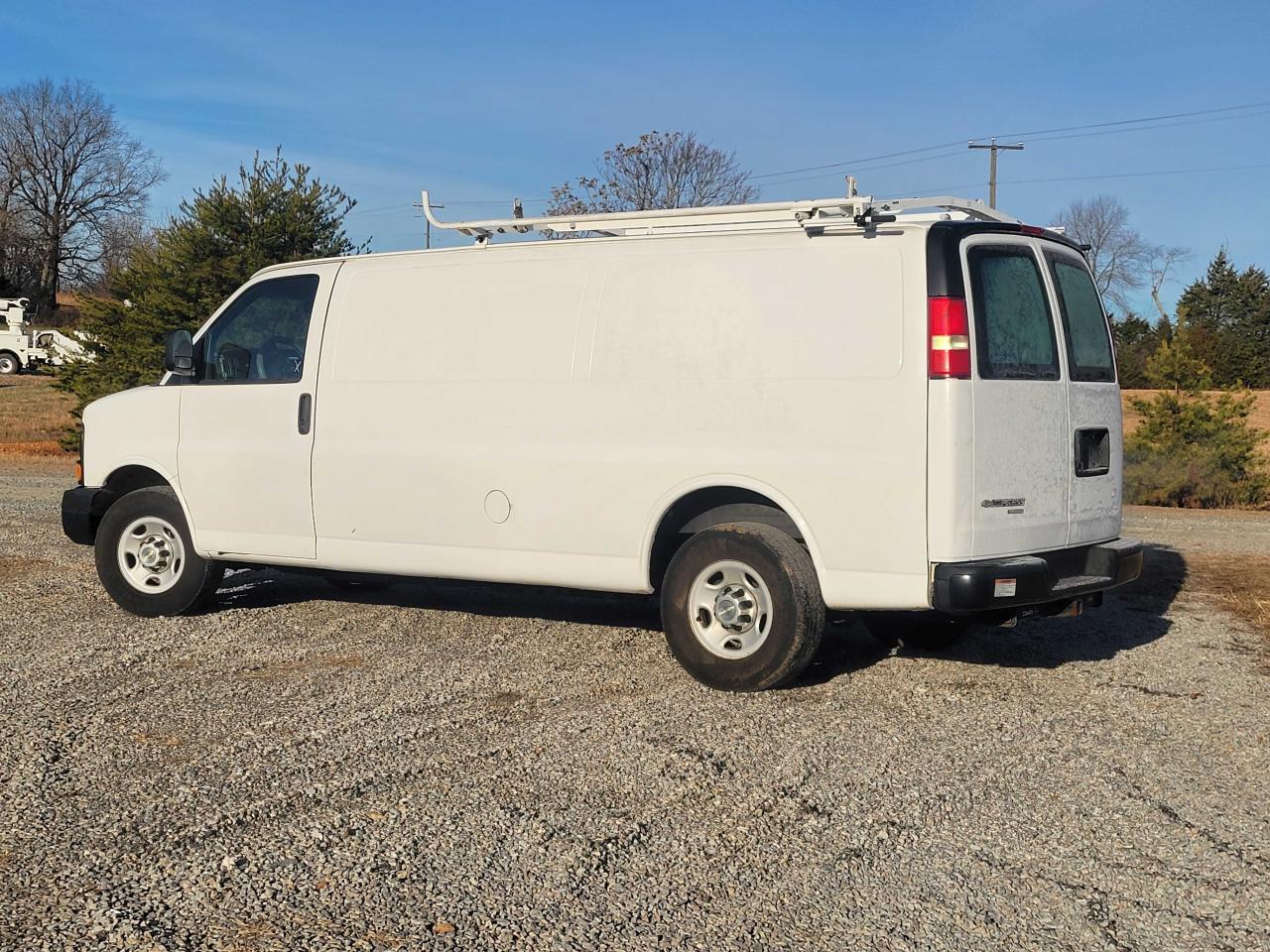 Изображение 3 2013 CHEVROLET EXPRESS G2500  2013 с VIN 1GCWGGCG9D1117860