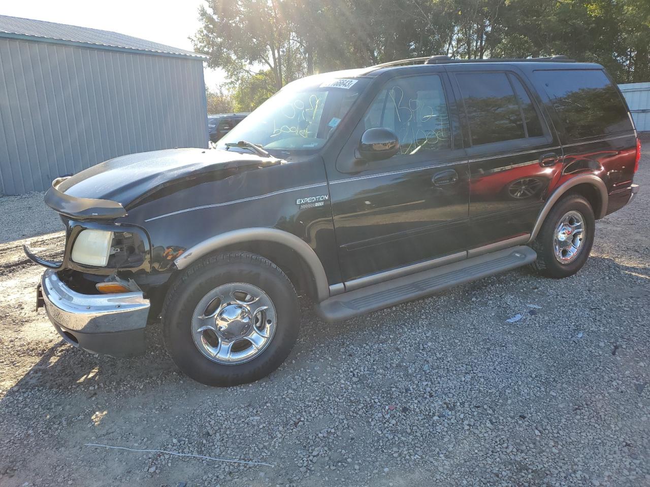 Obraz 1 z 2002 FORD EXPEDITION EDDIE BAUER 2002 z VIN 1FMRU17L52LA85173