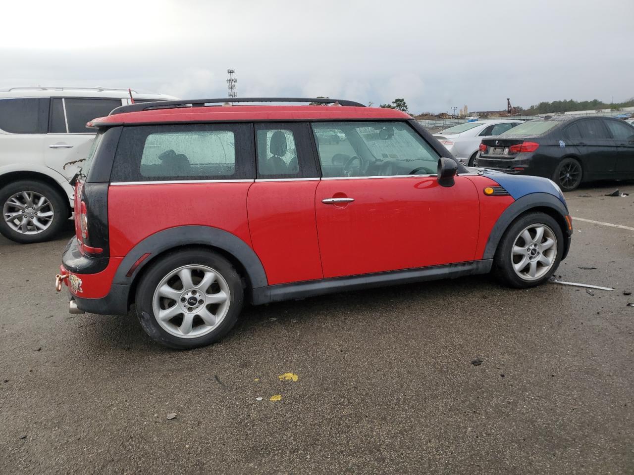 Obraz 3 z 2009 MINI COOPER CLUBMAN 2009 z VIN WMWML33579TP97566