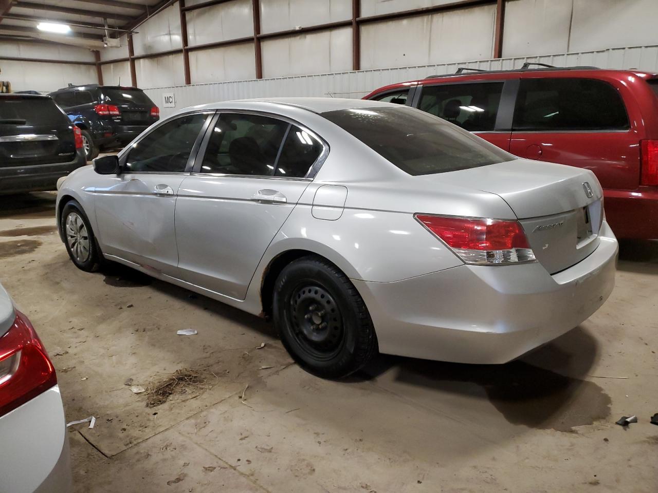 Изображение 2 2009 HONDA ACCORD LX 2009 с VIN 1HGCP26329A807554