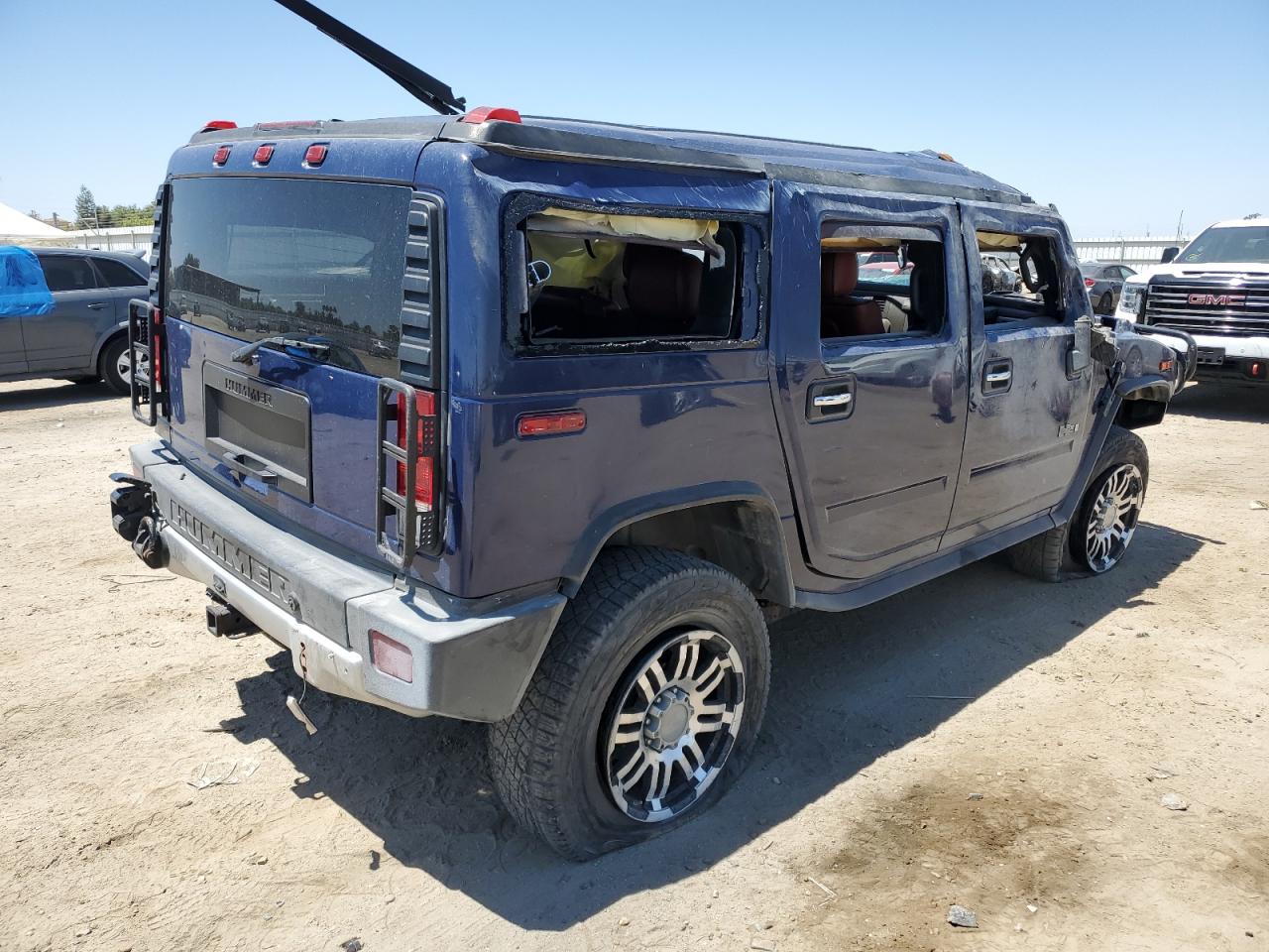 Image 3 of 2008 HUMMER H2  2008 with VIN 5GRGN23878H105496