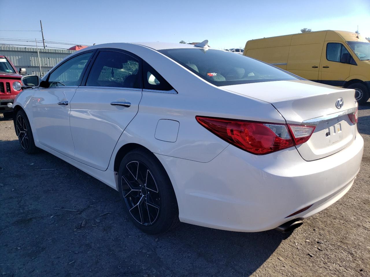 Изображение 2 2011 HYUNDAI SONATA SE 2011 с VIN 5NPEC4AB9BH218514