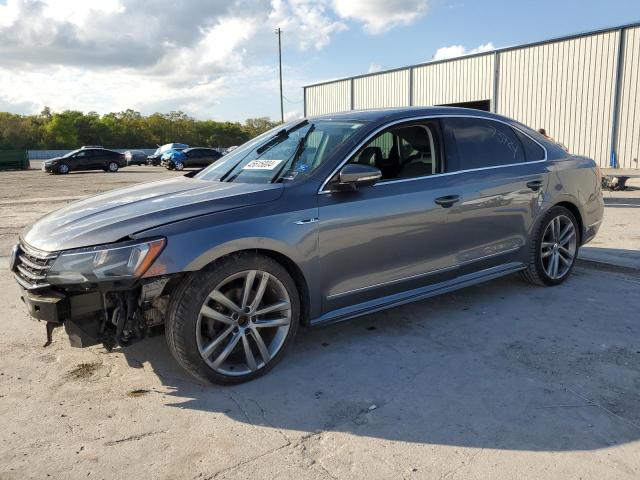 Obraz 1 z 2017 VOLKSWAGEN PASSAT R-LINE 2017 z VIN 1VWDT7A31HC073864
