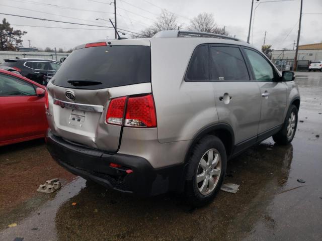 Изображение 3 2013 KIA SORENTO LX 2013 с VIN 5XYKT3A61DG396461