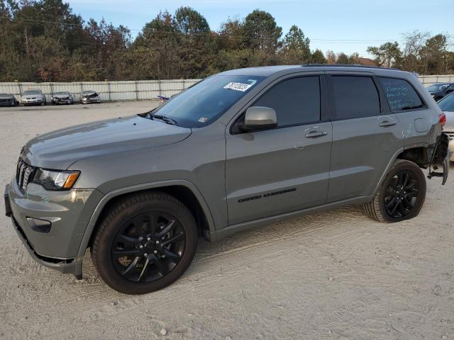Obraz 1 z 2020 JEEP GRAND CHEROKEE LAREDO 2020 z VIN 1C4RJFAG5LC389479
