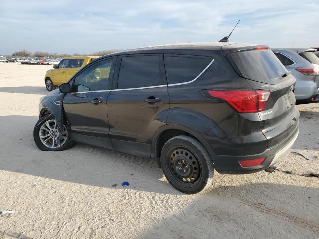 Изображение 2 2019 FORD ESCAPE SE 2019 с VIN 1FMCU0GD4KUC34689