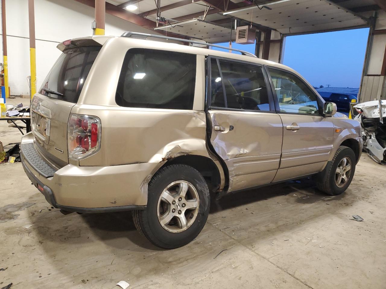Изображение 3 2006 HONDA PILOT EX 2006 с VIN 2HKYF18416H557641